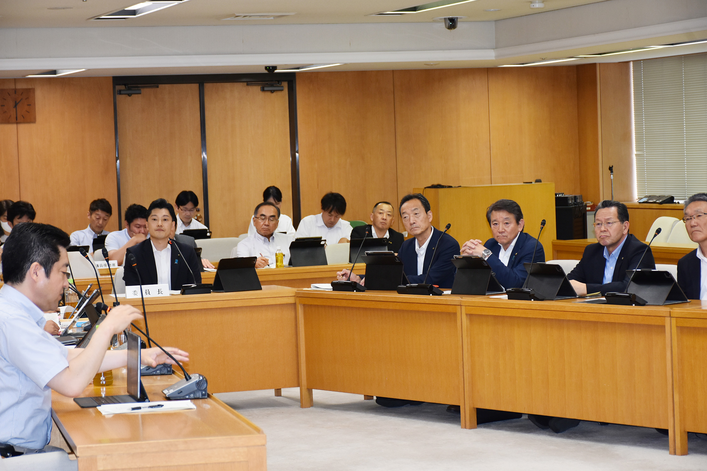 文章問題調査特別委員会（百条委員会）